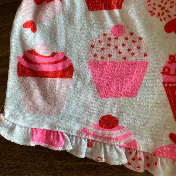 Carter's 3 Piece Cupcake Pajama Set Girls' 2T - Picture 10 of 11